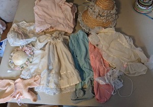 lot 82 image: Lot of Vintage BabyDoll Clothes