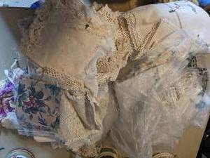 lot 90 image: Lot of Antique Linens & Vintage Fabric
