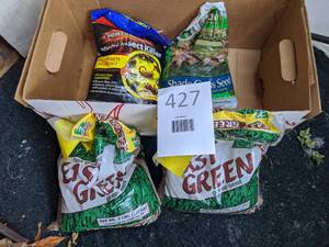 lot 427 image: Grass Seed & Insect Killer