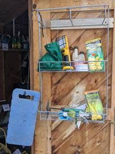 lot 438 image: Miscellaneous Garage & Outdoor Items