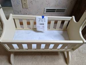 lot 701 image: Painted Wood Doll Cradle