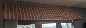 lot 325 image: Interior Awning Window Valance