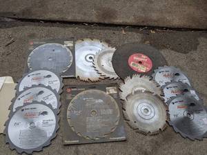 lot 342 image: Variety of Circular Saw Blades