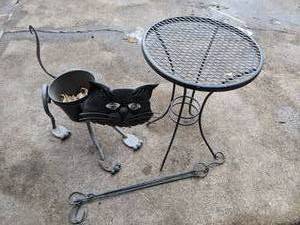 lot 353 image: Small Iron Table, Plant Hook & Cat Planter