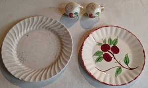 lot 388 image: Two Serving Plates & Blue Ridge Pottery Salt & Pepper Shakers