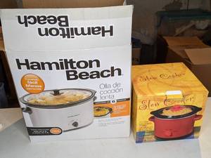 lot 378 image: Two Slow Cookers in Original Boxes