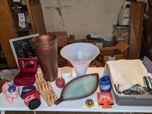 lot 804 image: Mixed Kitchenware and Barware