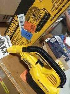 Dewalt 20 Volt max lithium-ion 12 gal wetdry vac portable vaccum
