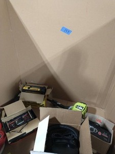 Salvage pallet of not working or damaged items