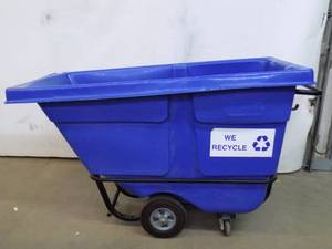 Large Rubbermaid Commercial Cart