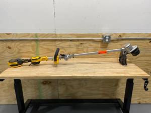 DEWALT 20V Cordless Brushless String Trimmer (Tool Only)