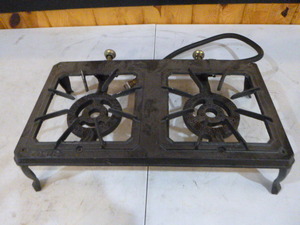 lot 7 image: 2 Burner Gas Camp Stove