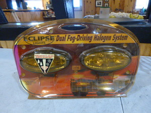 lot 20 image: Eclipse Dual Fog Driving Halogen System by Rally