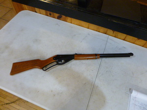 lot 37 image: Red Ryder Daisy Youth BB Gun