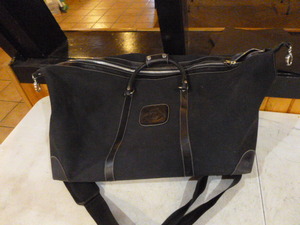 lot 65 image: The Original Ghurka Duffle Bag