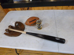 lot 68 image: Sports Items
