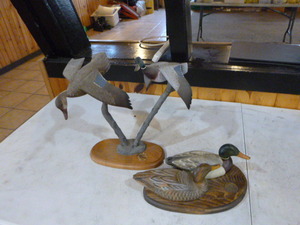 lot 69 image: Ducks Unlimited Special Edition Duck Figurines