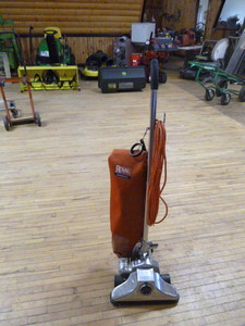 lot 134 image: Royal Commercial Vacuum Cleaner