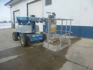 lot 4 image: Genie Boom Z 3020 HD