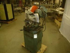 lot 40 image: Scotchman Cold Saw