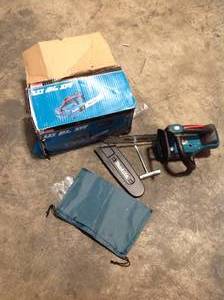 MAKITA 10 in. 18-Volt LXT Lithium-Ion Brushless Cordless Top Handle Chain Saw (Tool-Only) SEE PICS