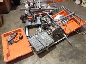 lot 31 image: Pallet with assorted Ridgid 7 in Tile saws - used for parts or repair