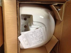 lot 38 image: American STD Evolution 5-12 in. Pedestal Sink Basin and Base with 8 in. Faucet Centers in White