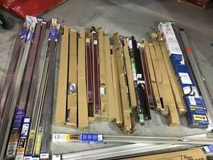 Lot of Curtain Rods and more see pictures