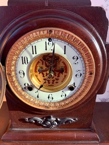 lot 4 image: Large Double Figure Waterbury Decorative Antique Clock