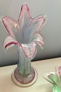 lot 104 image: Think Spring