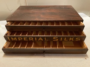 lot 154 image: Vintage Imperial Silks Box