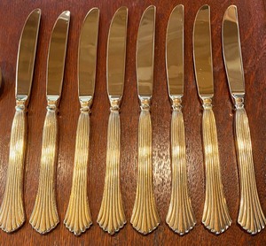 lot 76 image: Rogers Flatware