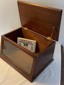 lot 40 image: Antique Boston Garter Display Case