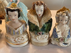 lot 63A image: Wonderful Lot of Vintage Figurines including Cordey