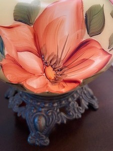 lot 64A image: Hand Painted Vintage 1970s Floral Lamp