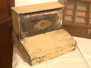 lot 202 image: Antique Victorian Lap Desk and Wood Display Case