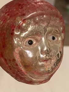 lot 220 image: Antique Victorian Christmas Ornament w Face