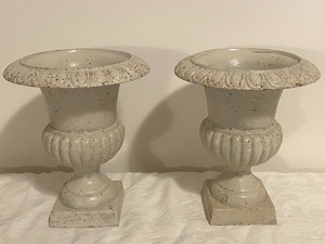 lot 219 image: Pair of Small Cast Iron Urns