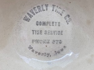 lot 355 image: Watt Ware Advertising Bowl- Waverly, Iowa