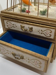 lot 358 image: Vintage Bird Cage Jewelry Box