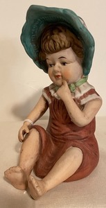 lot 294 image: Victorian Children Figurines