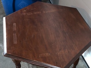 lot 363 image: 1920s Octagon Table