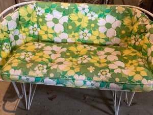 lot 361 image: Vintage Swinging Metal Bench