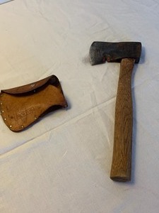 lot 378 image: Keen Kutter Axe