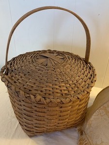 lot 389 image: Antique Basket, Lace Shade and Parasol