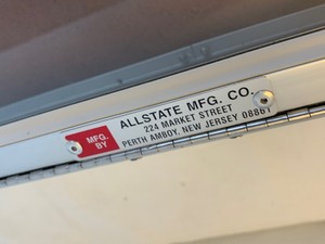 lot 409 image: Trade Show Table Top Display Case by All State
