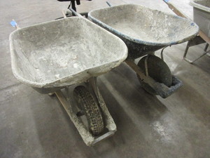 lot 114 image: TRUE TEMPER WHEELBARROWS