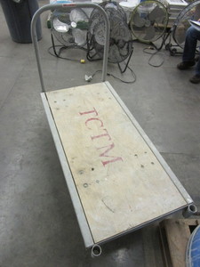 lot 132 image: FLATBED CART