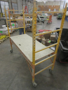 lot 177 image: ORANGE ROLLING SCAFFOLD