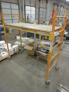 lot 178 image: BIL JAX PRO JAX UTILITY SCAFFOLD